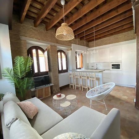 Hostfy Centro Puerta Osario Apartment Seville Ngoại thất bức ảnh