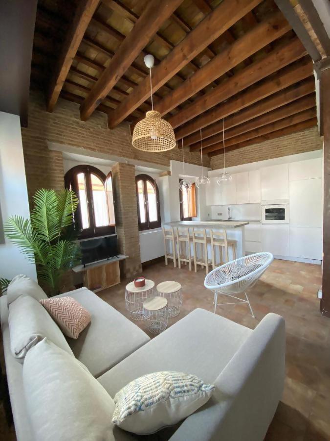 Hostfy Centro Puerta Osario Apartment Seville Ngoại thất bức ảnh
